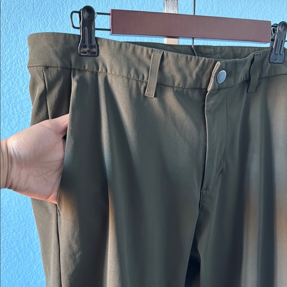 ABC Lululemon Men’s Trouser Pants - Picture 8 of 16